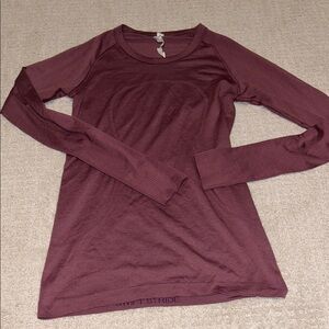 Lululemon Mauve Top